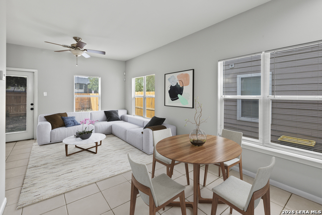 Image 4 of 23 For 6723 Utopia Hts