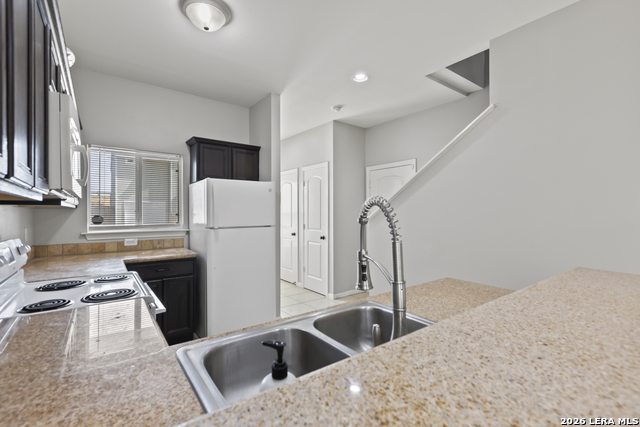 Image 8 of 23 For 6723 Utopia Hts