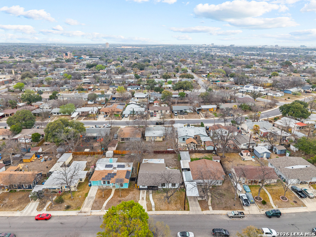 Image 10 of 42 For 1031 Thorain