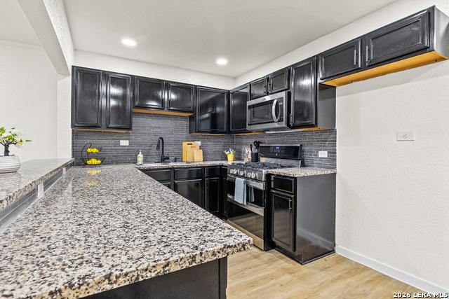 Image 18 of 42 For 1031 Thorain