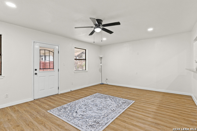 Image 23 of 42 For 1031 Thorain