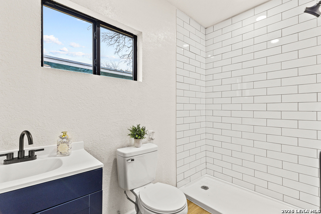 Image 28 of 42 For 1031 Thorain