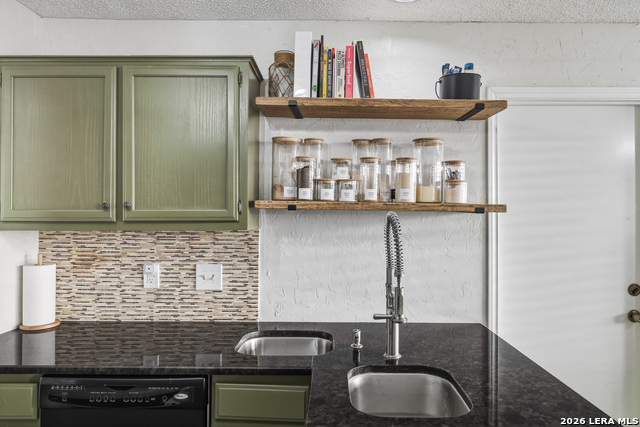 Image 19 of 40 For 106 Kettle Cove