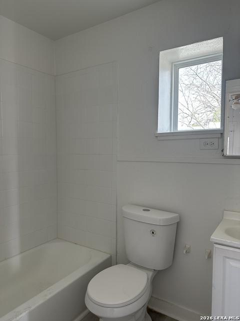 Image 16 of 16 For 417 Eleanor Ave  2