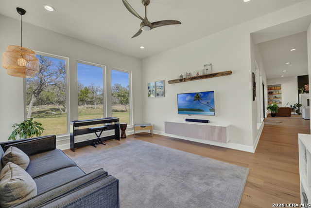 Image 23 of 51 For 1327 Via Principale