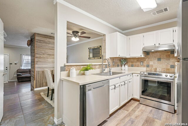 Image 12 of 29 For 7880 Micron  4104