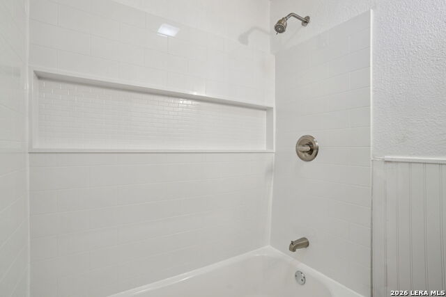 Image 24 of 29 For 7880 Micron  4104