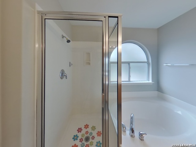 Image 11 of 24 For 517 Zapata  