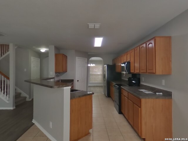 Image 6 of 24 For 517 Zapata  