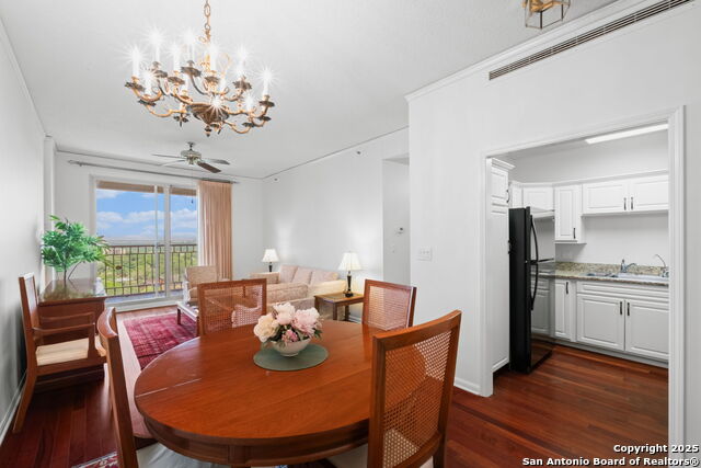 Image 2 of 39 For 1 Towers Park Ln  1001