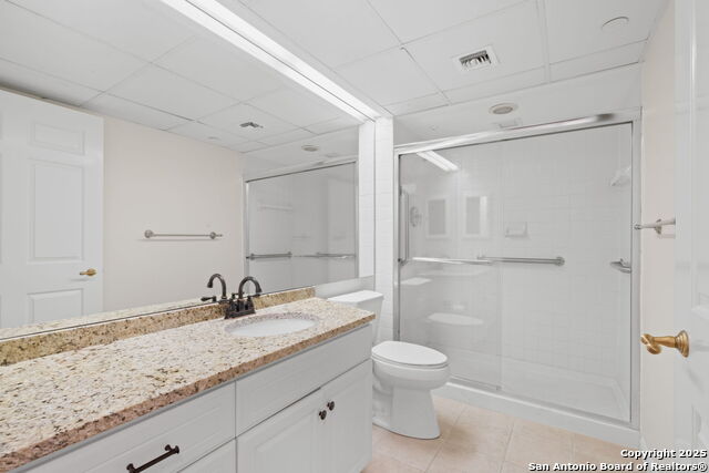 Image 5 of 39 For 1 Towers Park Ln  1001