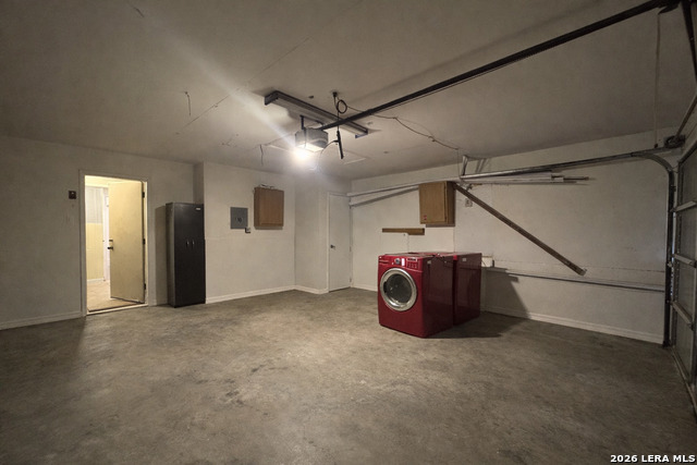 Image 14 of 19 For 7250 Burns Xing