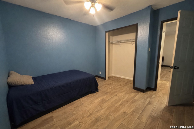 Image 15 of 19 For 7250 Burns Xing