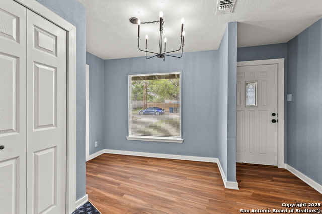 Image 5 of 13 For 710 Byrnes  