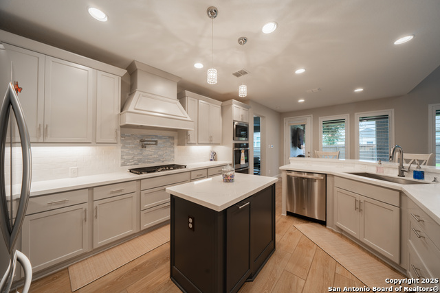 Image 14 of 38 For 1729 Crystal Bridges