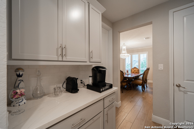 Image 16 of 38 For 1729 Crystal Bridges