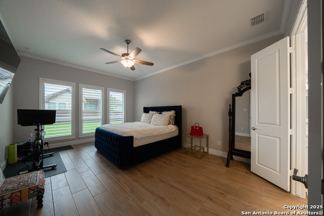 Image 18 of 38 For 1729 Crystal Bridges