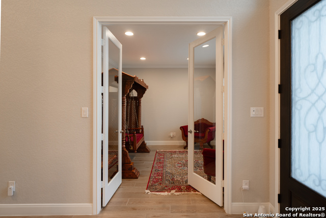 Image 5 of 38 For 1729 Crystal Bridges