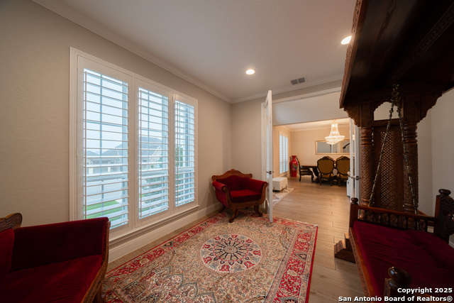 Image 6 of 38 For 1729 Crystal Bridges