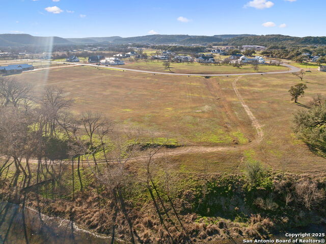 Image 18 of 29 For 849 Bingham  