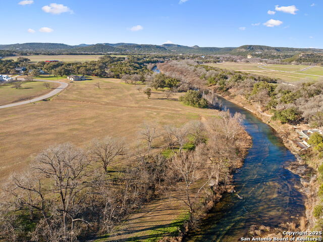 Image 28 of 29 For 849 Bingham  