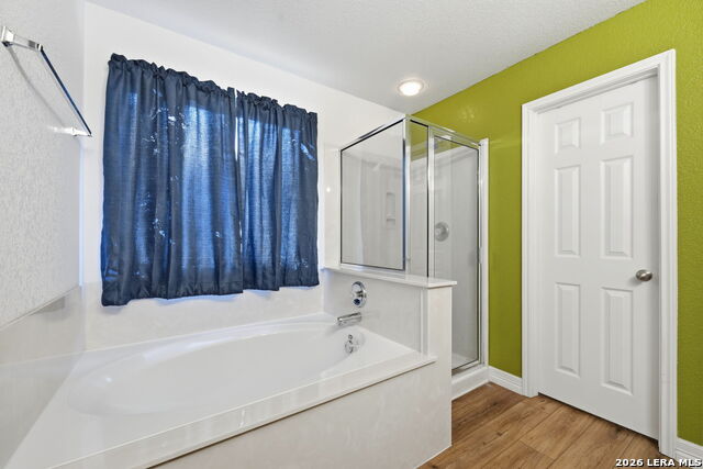 Image 16 of 24 For 13030 Cipresso Palco