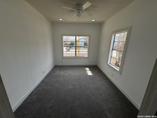 Listing photo id 12 for 1409 Flanders