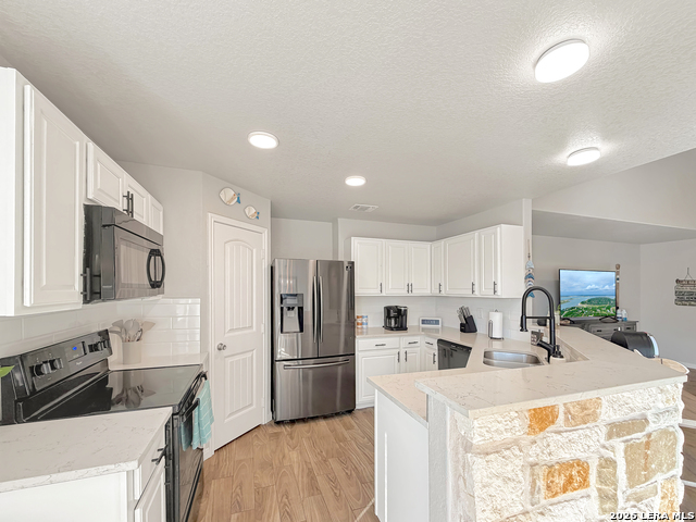 Image 19 of 38 For 156 Deer Run