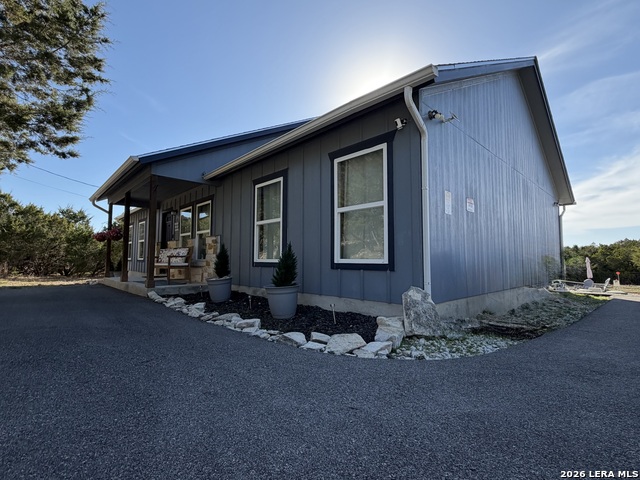 Image 3 of 38 For 156 Deer Run