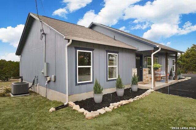 Image 4 of 38 For 156 Deer Run