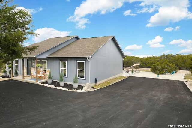 Image 8 of 38 For 156 Deer Run