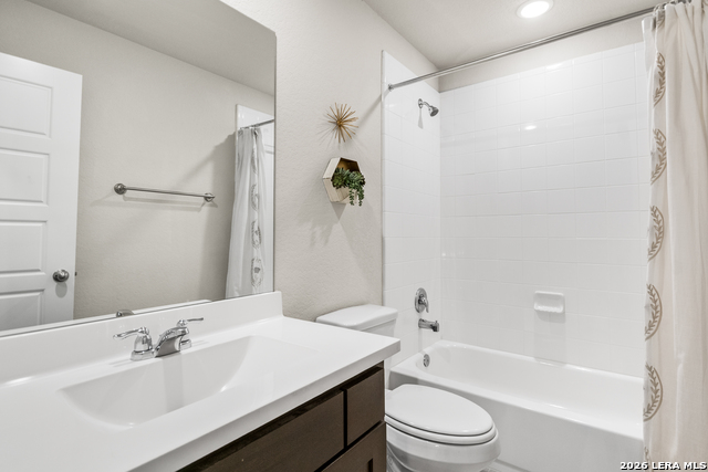 Image 36 of 47 For 178 Cimarron Creek