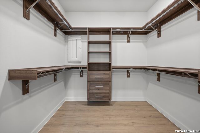 Image 14 of 45 For 634 Central Parkway  1211