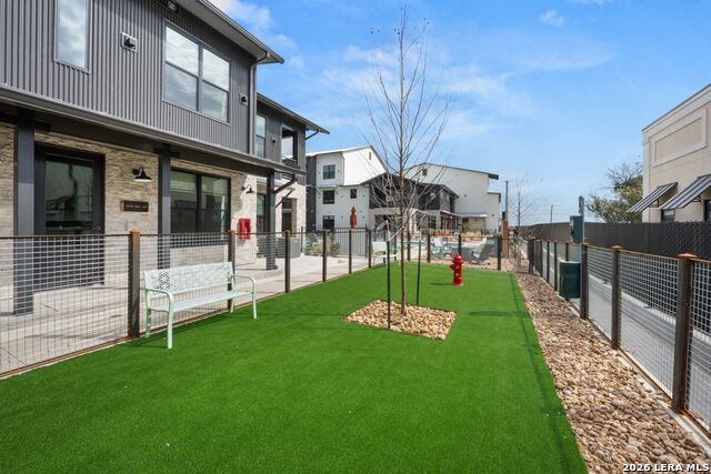 Image 37 of 45 For 634 Central Parkway  1211