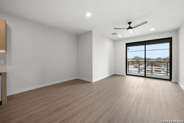 Image 5 of 45 For 634 Central Parkway  1211