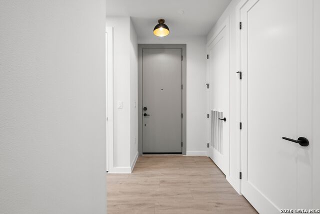 Image 8 of 45 For 634 Central Parkway  1211