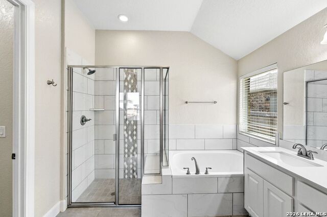 Image 15 of 64 For 31846 Acacia Vista