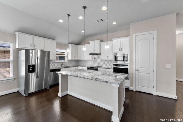 Image 4 of 64 For 31846 Acacia Vista