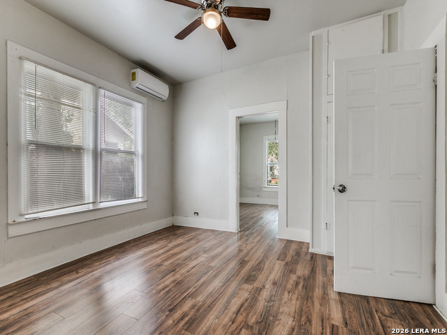 Image 6 of 11 For 116 Carroll St