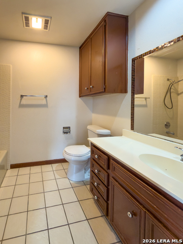 Image 27 of 36 For 7306 Hidden Hills N