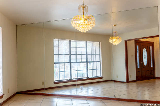 Image 4 of 36 For 7306 Hidden Hills N