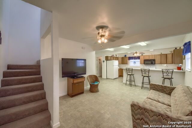 Image 4 of 26 For 1108 Pebble Beach Dr Nw