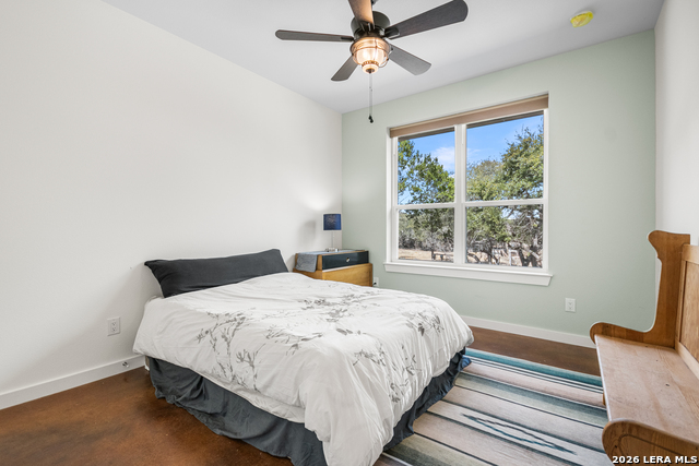 Image 27 of 71 For 585 English Hollow