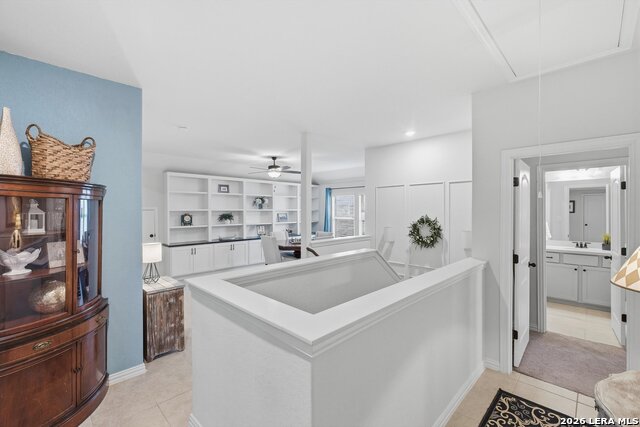 Listing photo id 17 for 2216 Bluestem