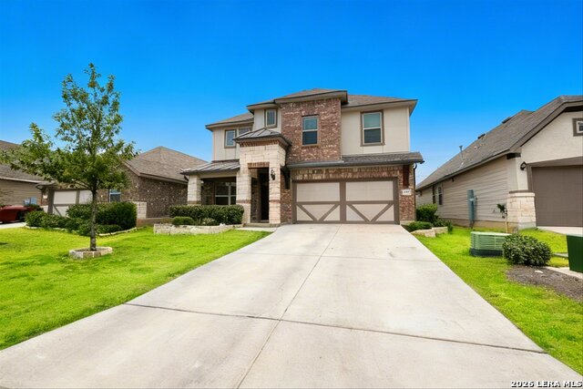 Listing photo id 24 for 2216 Bluestem