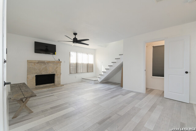 Image 2 of 10 For 10527 Perrin Beitel  D208