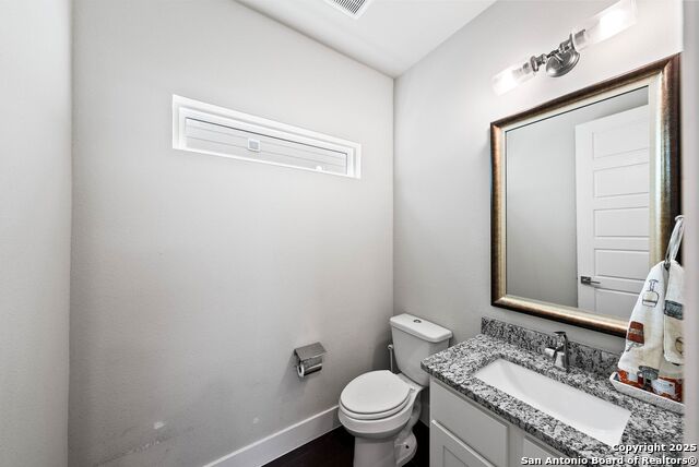 Image 12 of 28 For 412 Natalen  