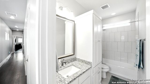 Image 21 of 28 For 412 Natalen  