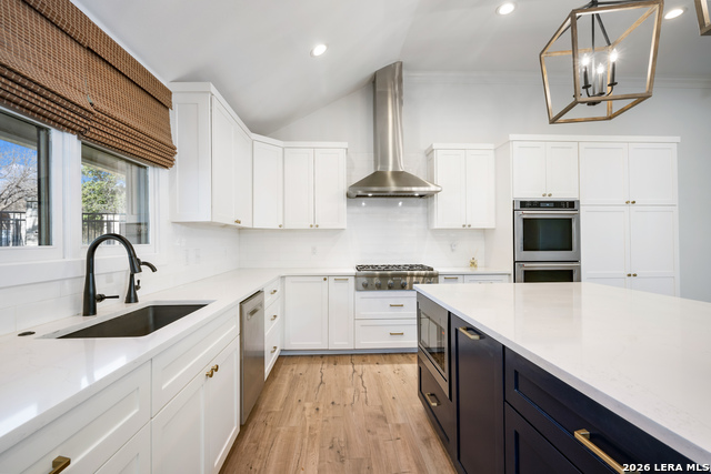 Image 20 of 50 For 1001 Lakeshore