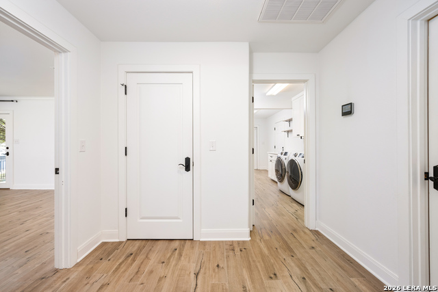 Image 23 of 50 For 1001 Lakeshore